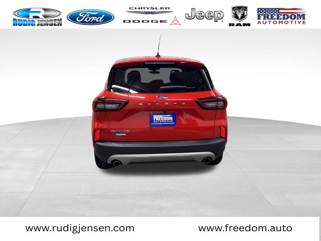 Used 2024 Ford Escape Active w/ Cold Weather Package image 6
