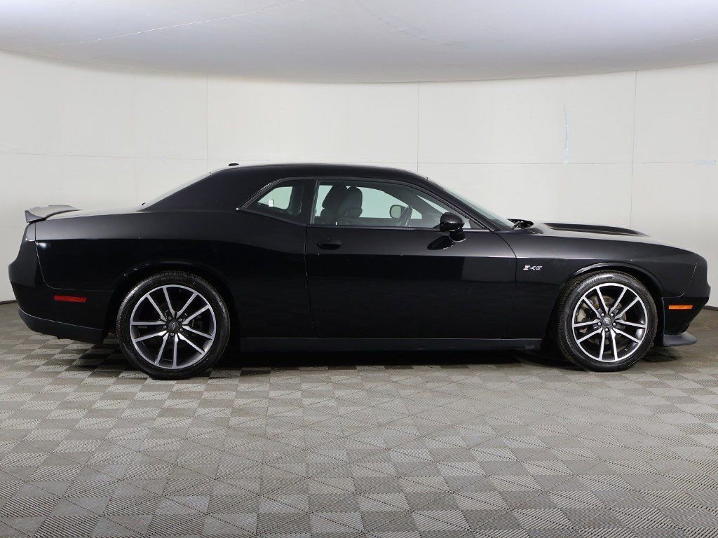 Used 2023 Dodge Challenger R/T image 15