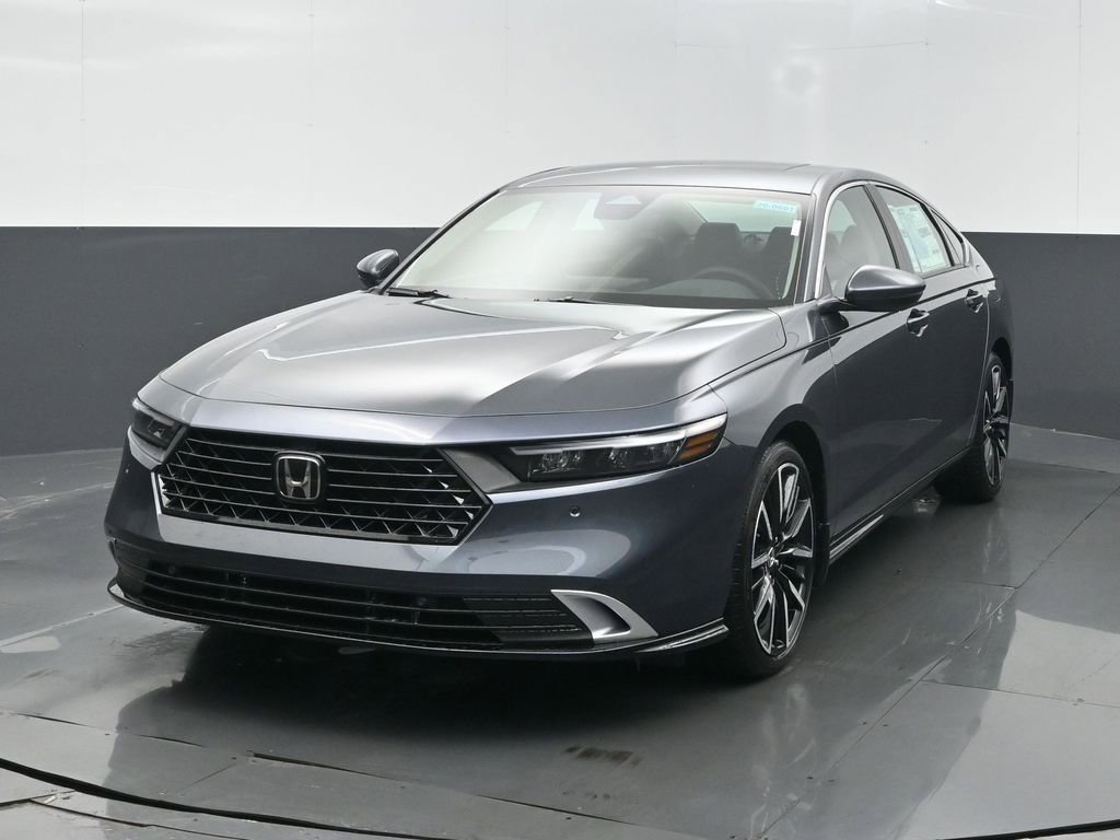 New 2026 Honda Accord Touring image 7