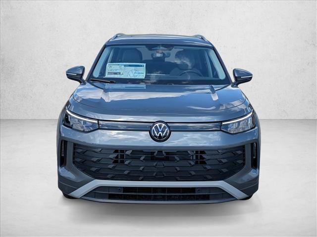 New 2026 Volkswagen Tiguan SE image 2