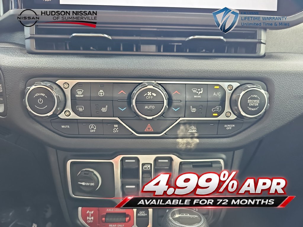 Used 2024 Jeep Gladiator Sport AWD/4WD image 25