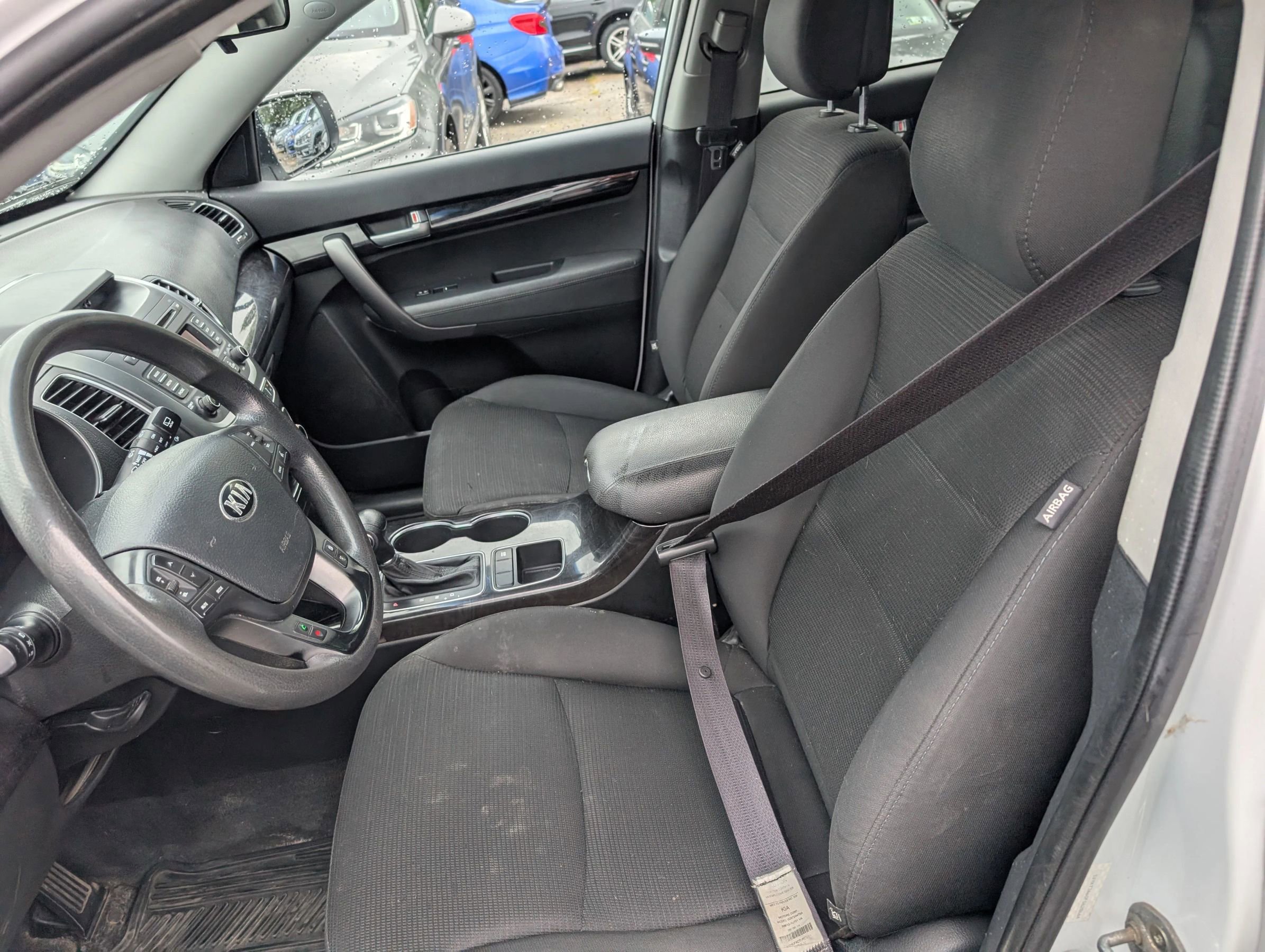 Used 2015 Kia Sorento LX image 10