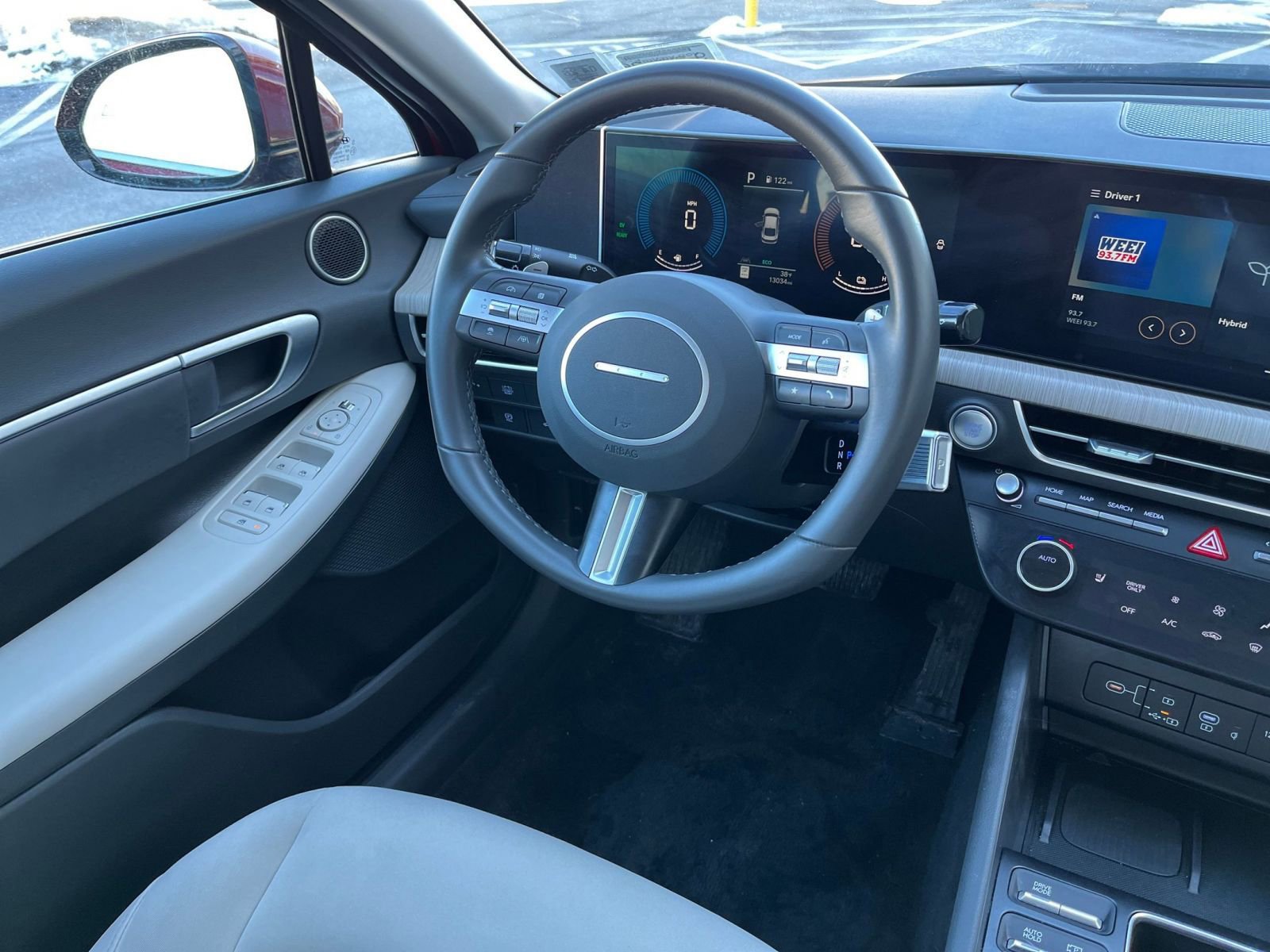 Used 2025 Hyundai Sonata SEL image 33