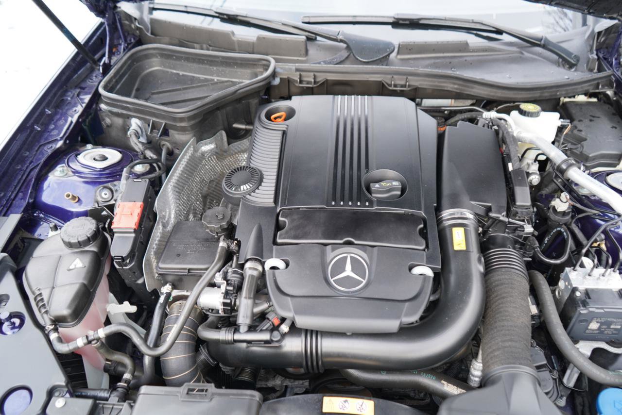 Used 2015 Mercedes-Benz SLK 250 image 89