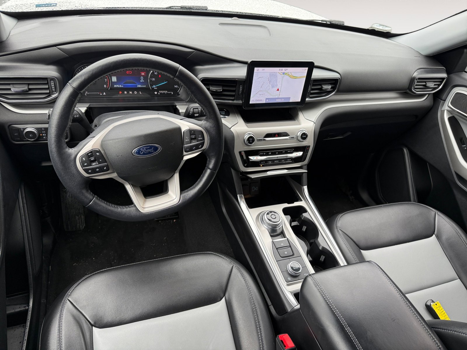 Used 2022 Ford Explorer XLT w/ Equipment Group 202A image 15