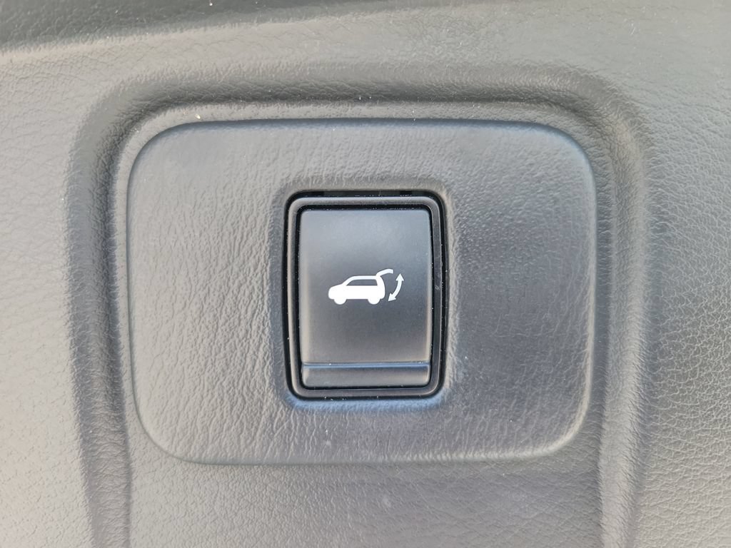Certified 2022 Nissan Murano Platinum w/ Cargo Package FWD image 9