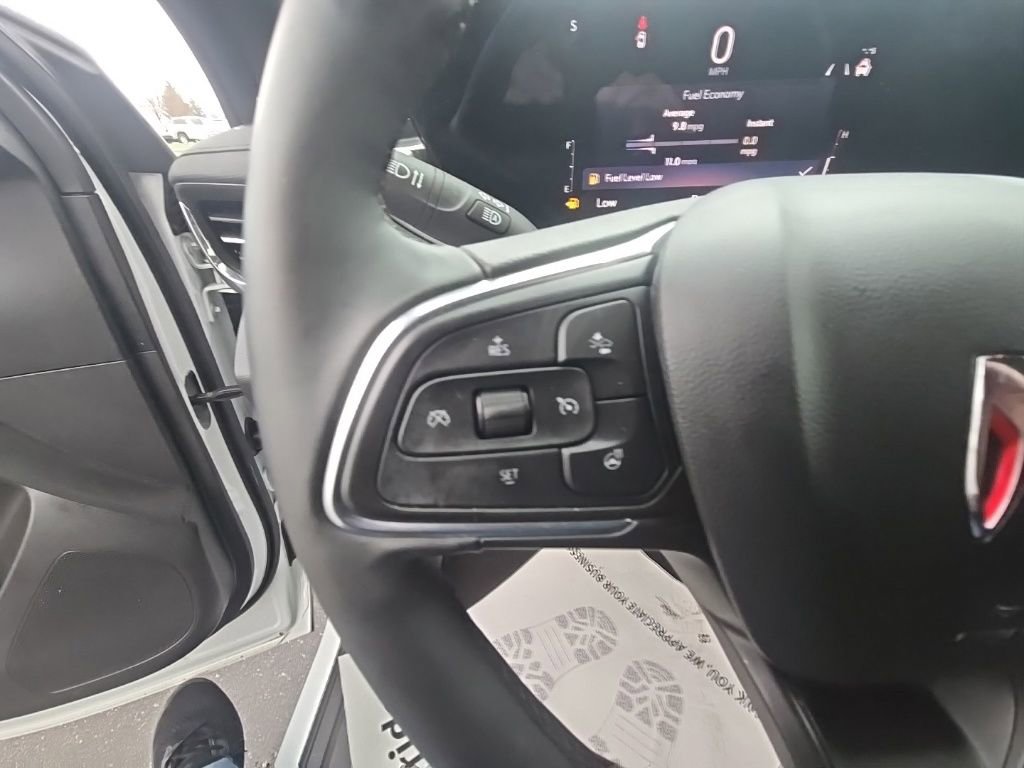 Used 2025 Buick Envista Preferred w/ Convenience I Package image 13