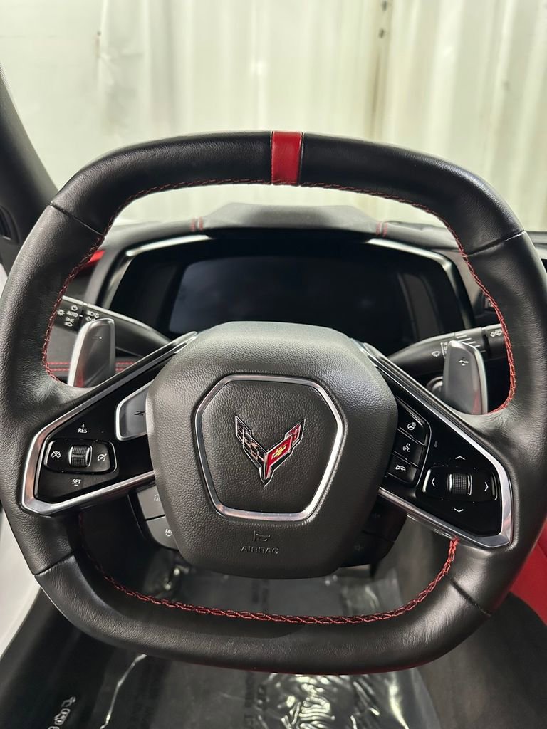 Used 2022 Chevrolet Corvette Stingray Preferred Cpe w/ Z51 Performance Package image 18