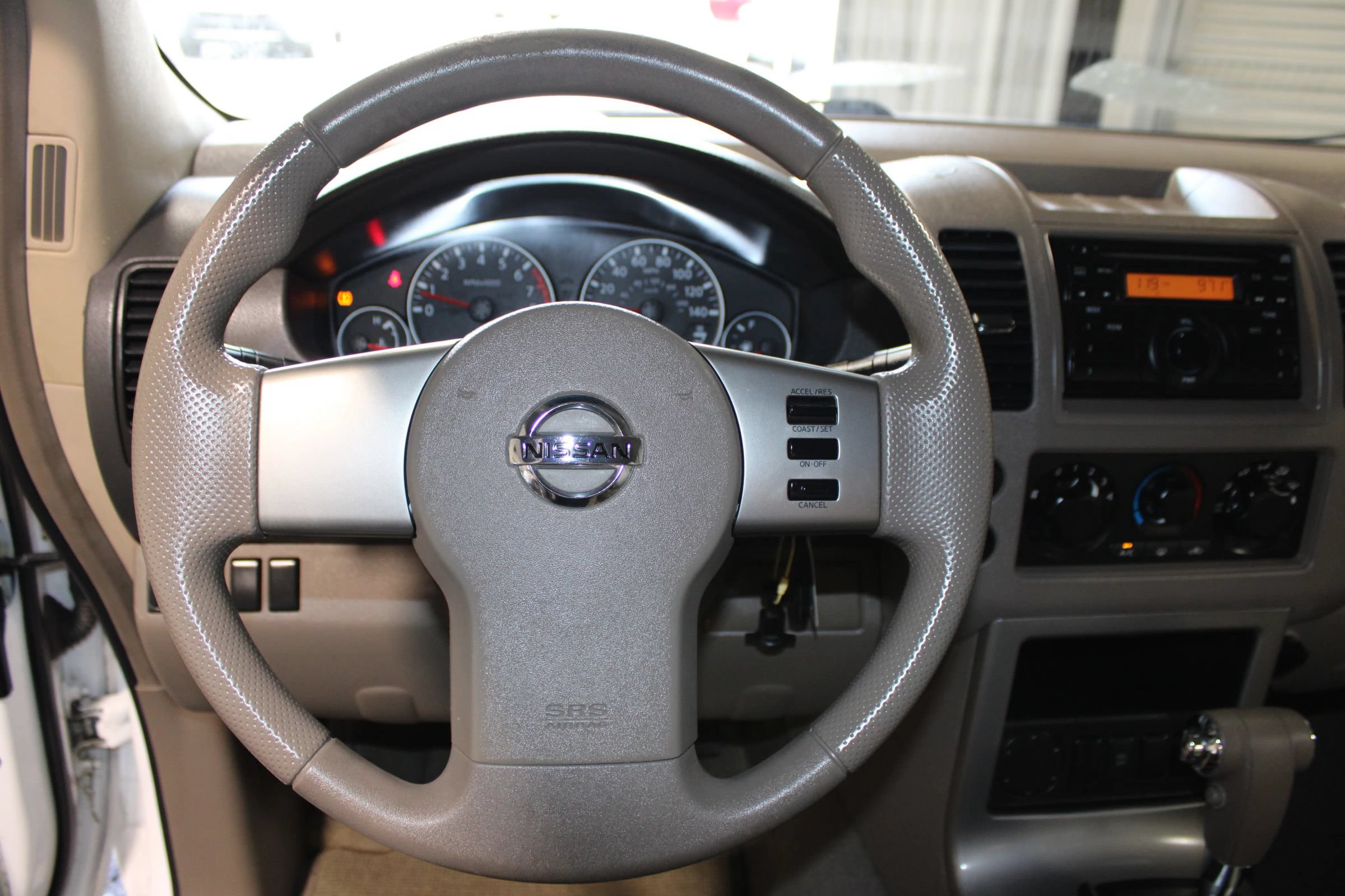 Used 2008 Nissan Pathfinder S RWD image 12
