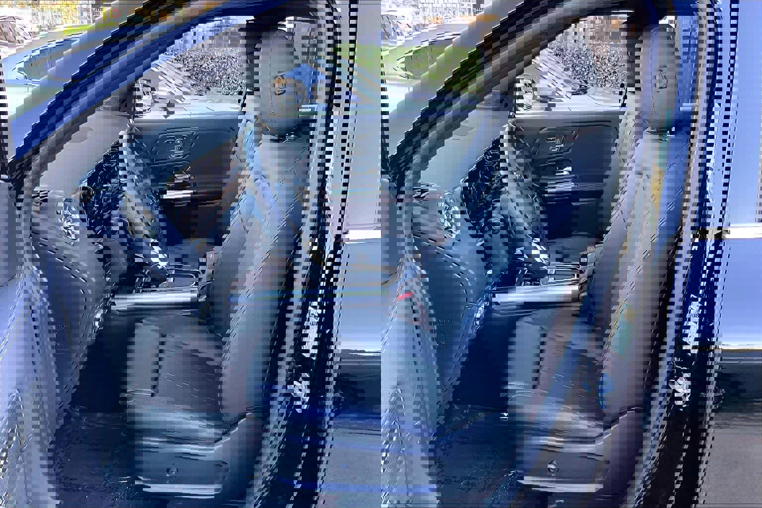 Used 2025 Mercedes-Benz GLA 250 image 7