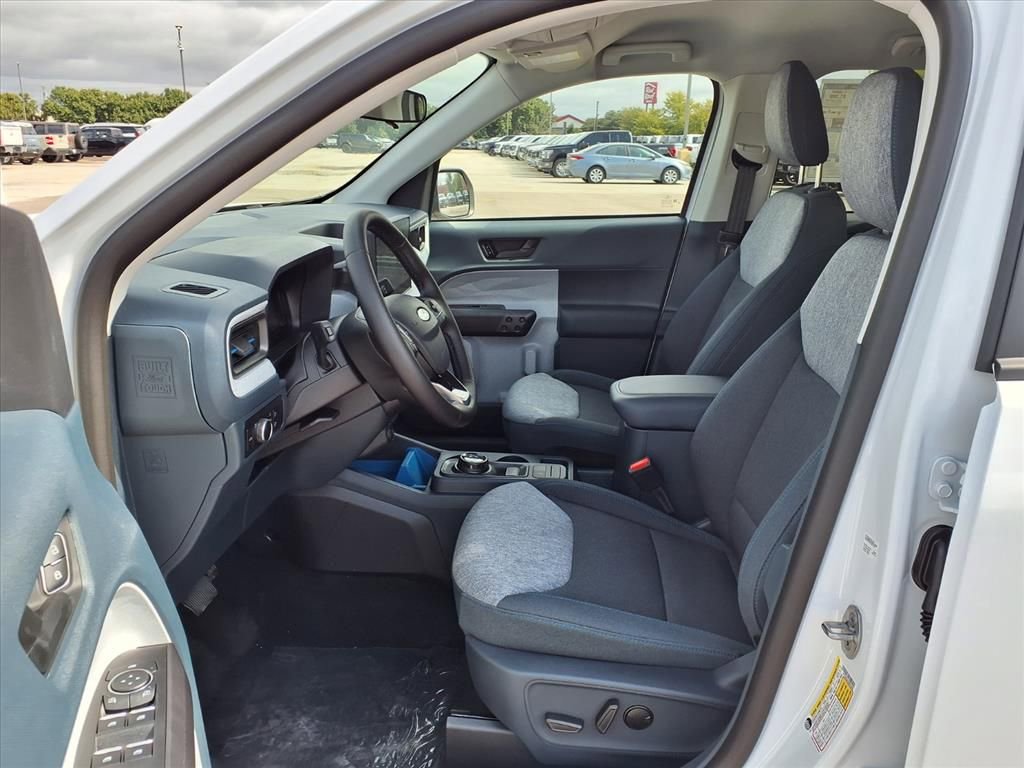 New 2025 Ford Maverick XLT w/ XLT Luxury Package AWD/4WD image 18