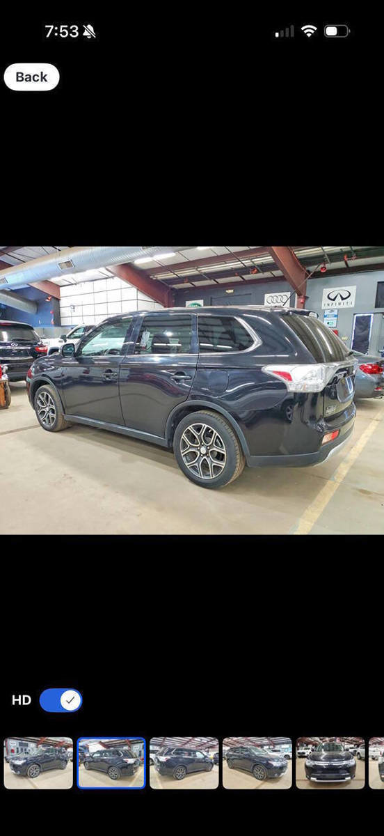Used 2015 Mitsubishi Outlander GT AWD/4WD image 3