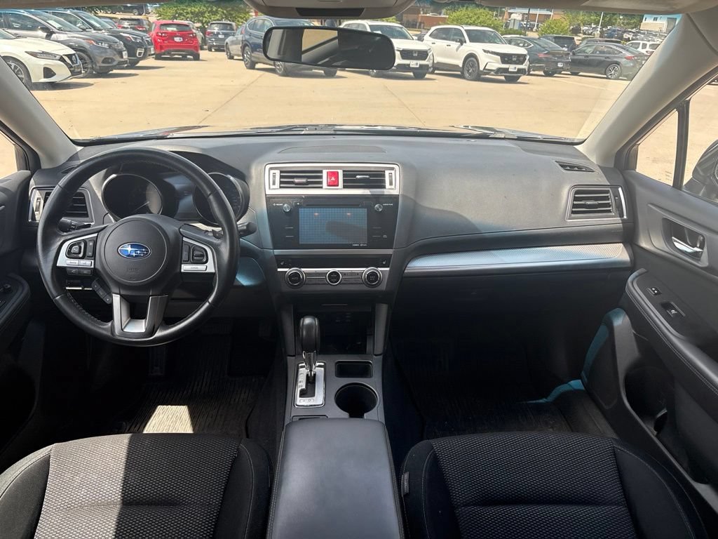 Used 2017 Subaru Outback 2.5i Premium AWD/4WD image 31
