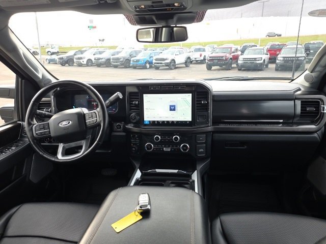 Used 2023 Ford F350 Lariat w/ Tow Technology Package image 12