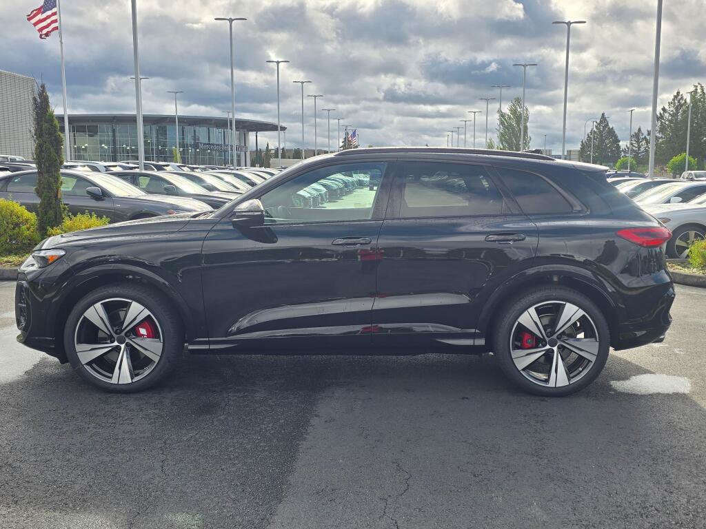 New 2026 Audi SQ5 Premium Plus AWD/4WD image 2