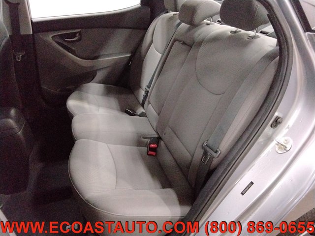 Used 2016 Hyundai Elantra SE FWD image 13