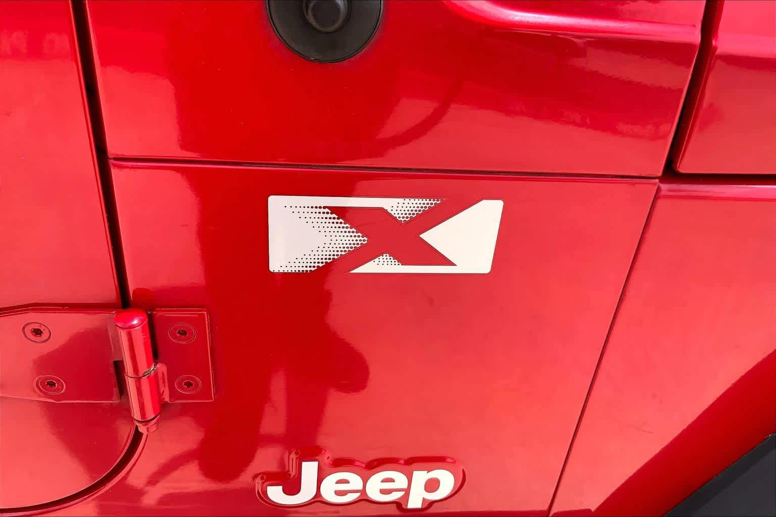 Used 2005 Jeep Wrangler X AWD/4WD image 9