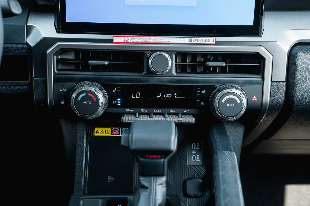 New 2026 Toyota 4Runner TRD Off-Road Premium AWD/4WD image 22