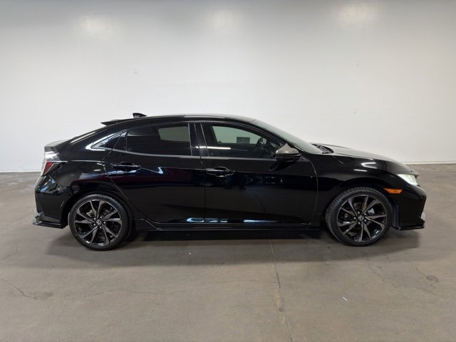 Used 2018 Honda Civic Sport image 2