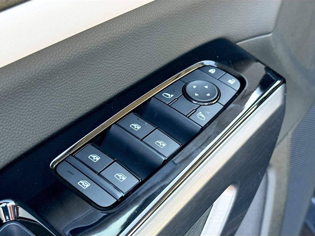 New 2026 Nissan Pathfinder SL AWD/4WD image 8