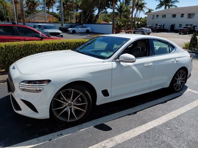 Used 2023 Genesis G70 2.0T image 1