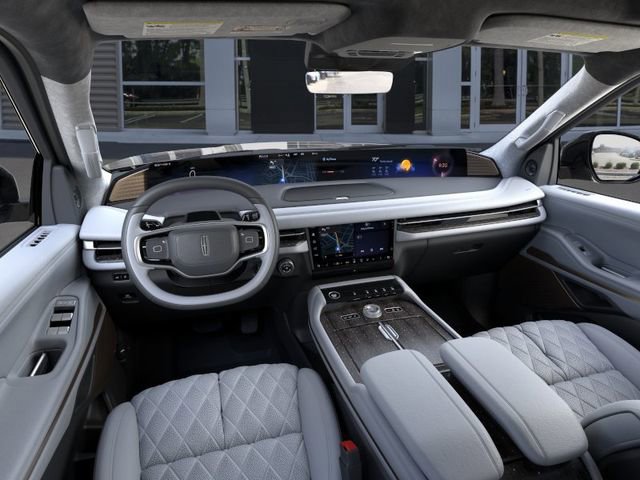 New 2026 Lincoln Navigator Black Label AWD/4WD image 9