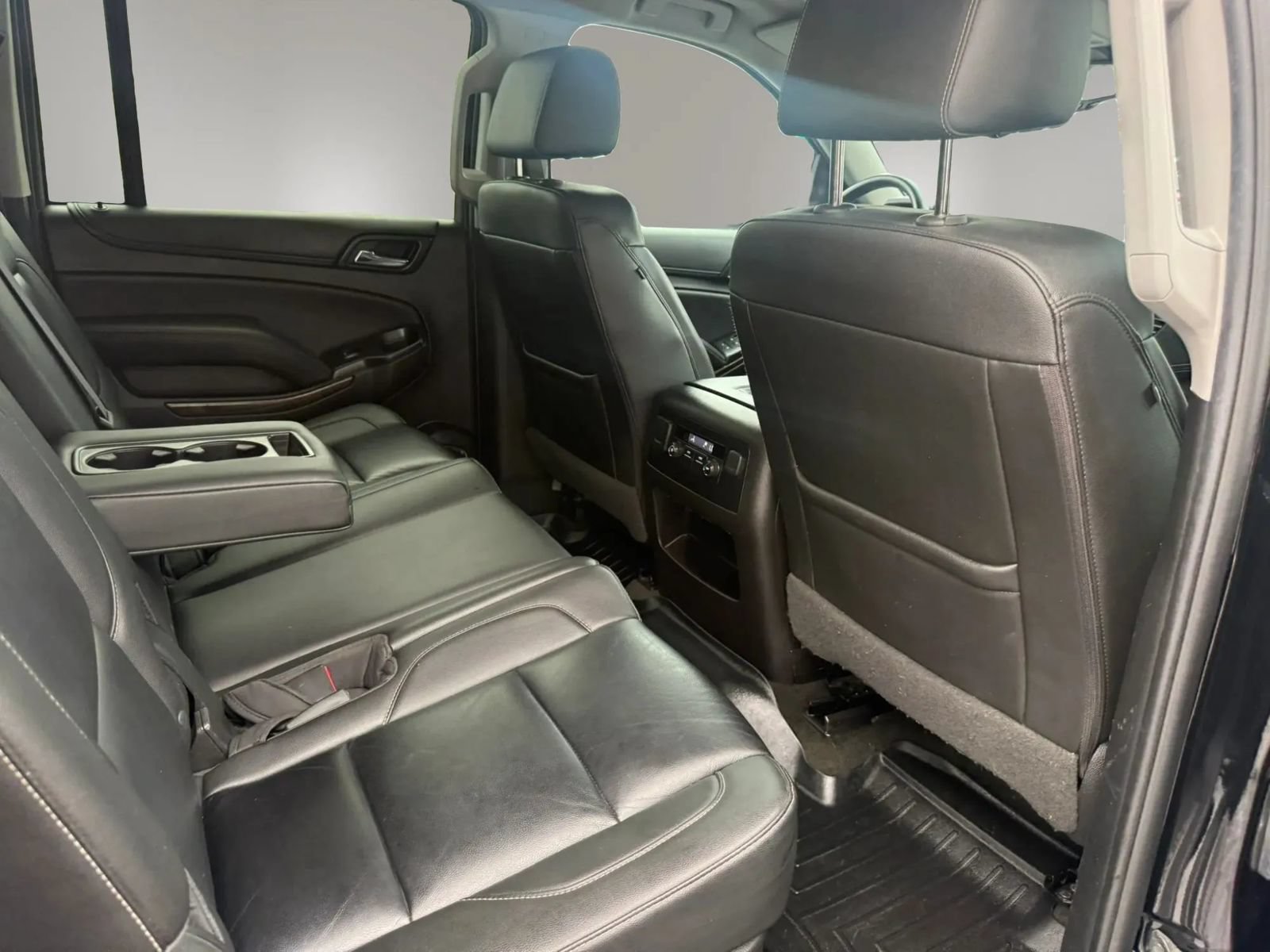 Used 2017 Chevrolet Suburban LT AWD/4WD image 45