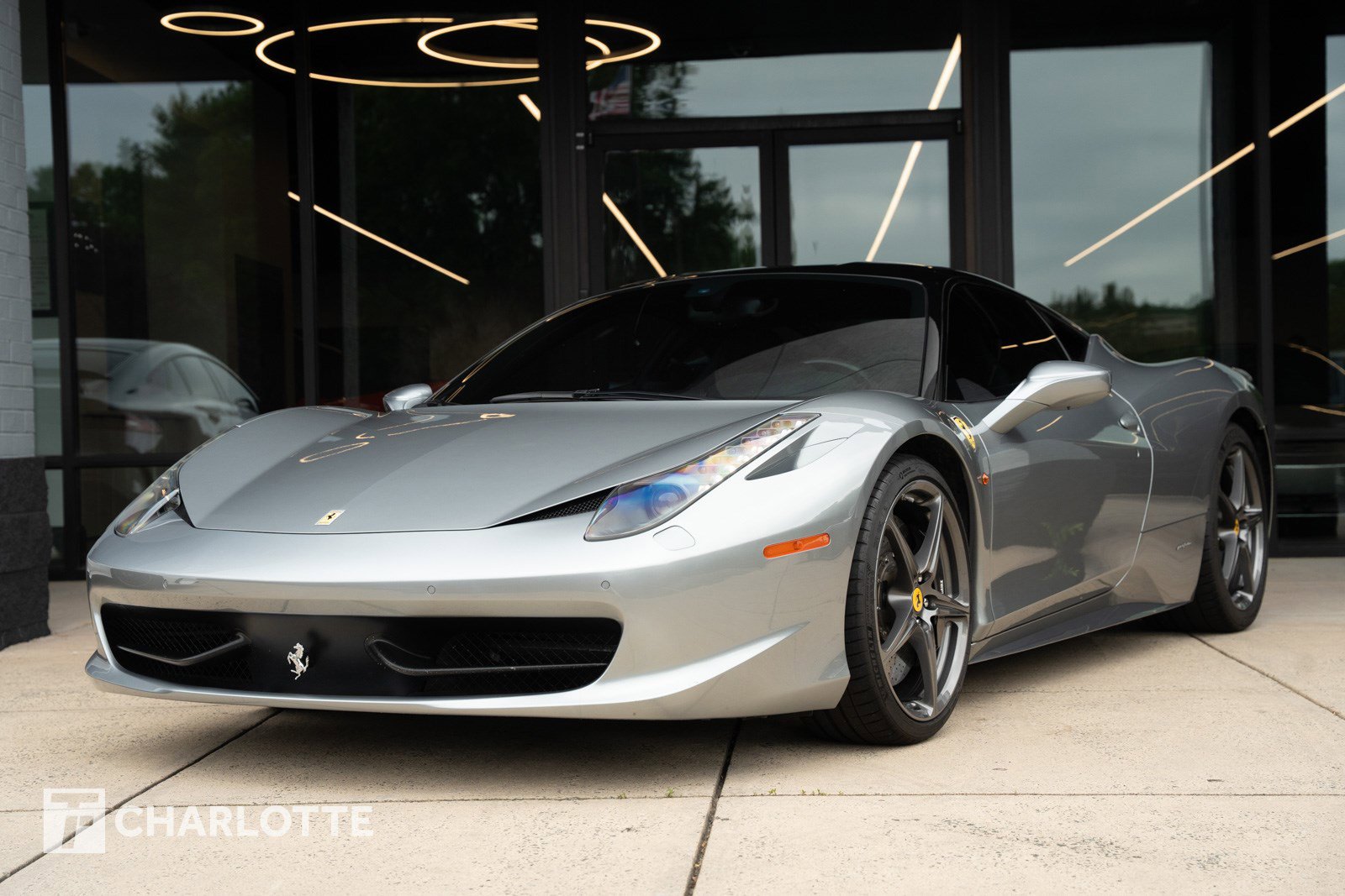 Used 2011 Ferrari 458 Italia Coupe RWD image 6