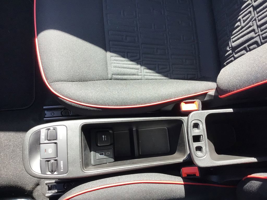 Used 2024 FIAT 500 e (RED) image 35