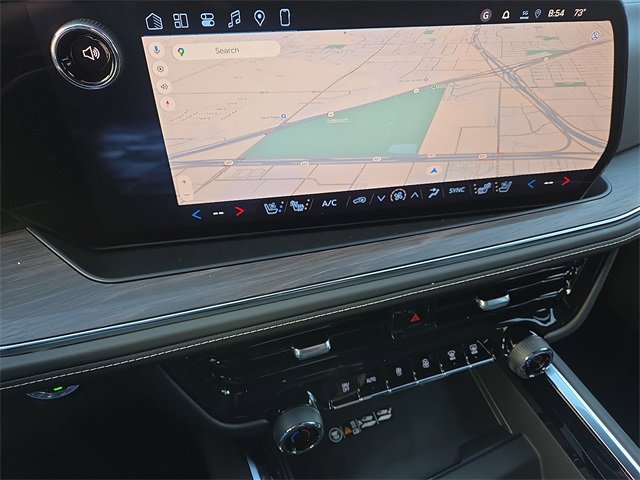 New 2026 Chevrolet Suburban Premier image 11