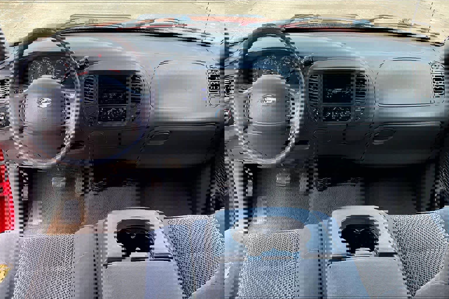 Used 2003 Ford F150 XLT AWD/4WD image 13