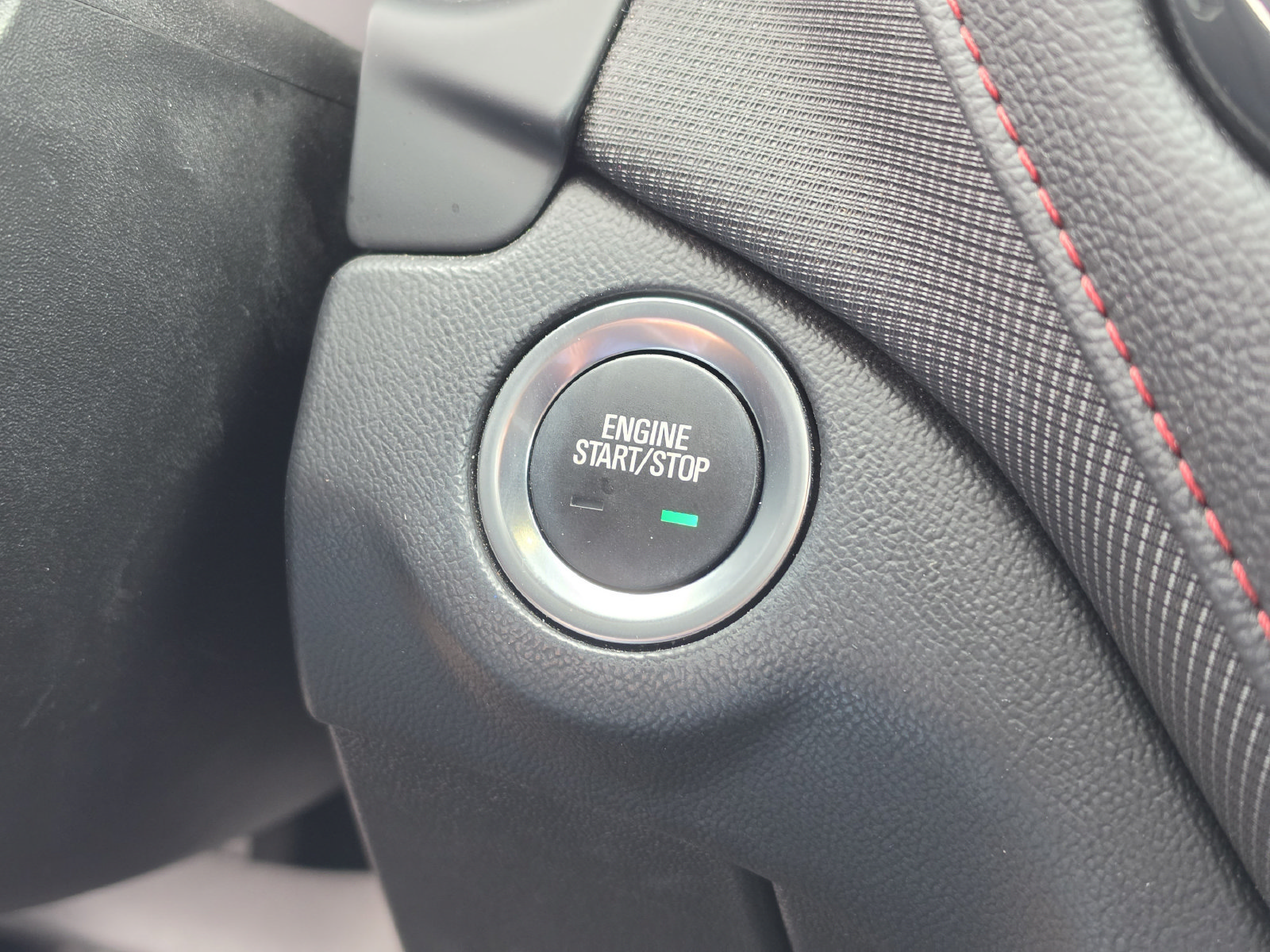 Used 2022 Chevrolet Equinox RS w/ RS Leather Package FWD image 37