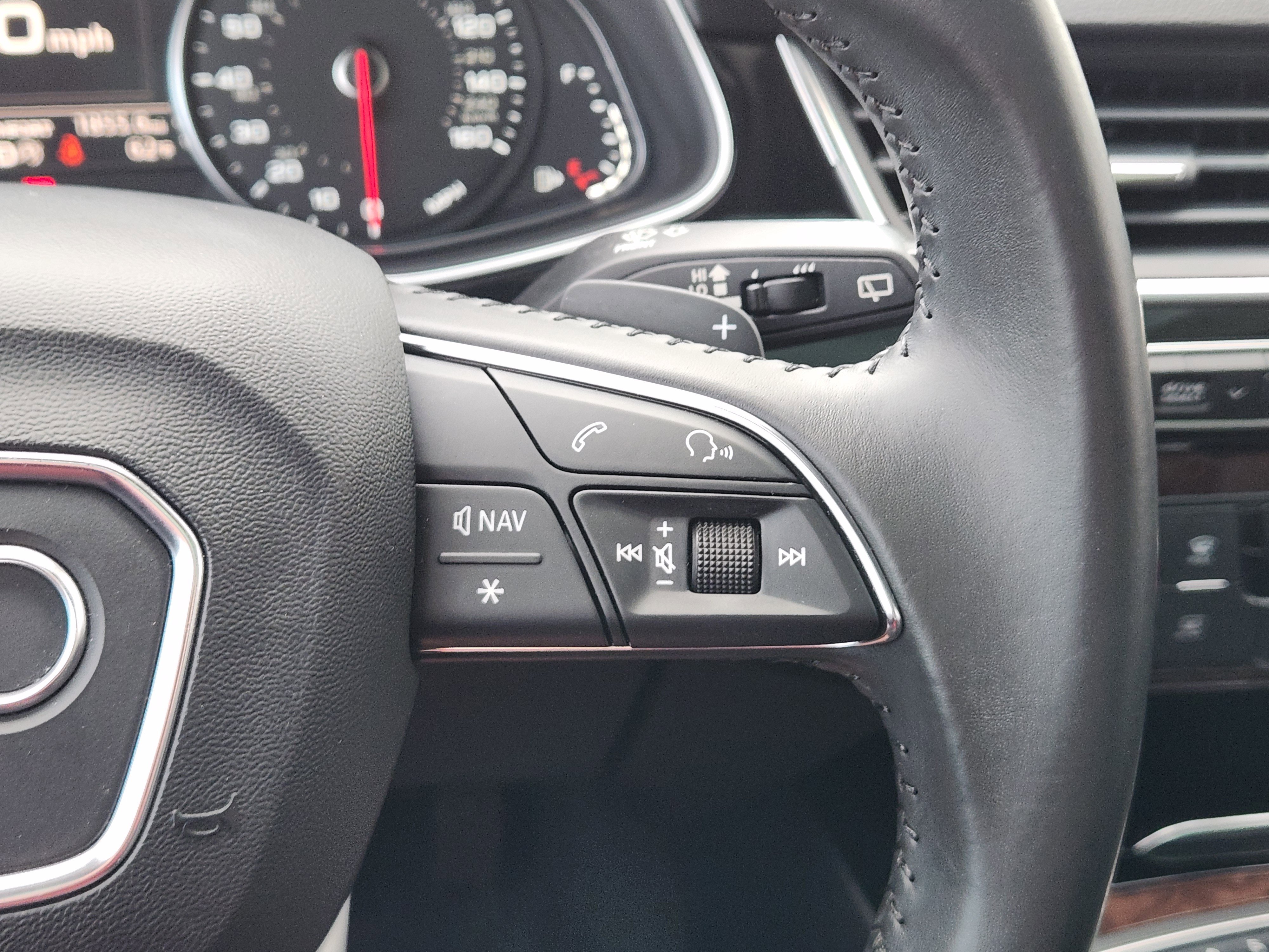 Used 2017 Audi Q7 3.0T Premium Plus image 29