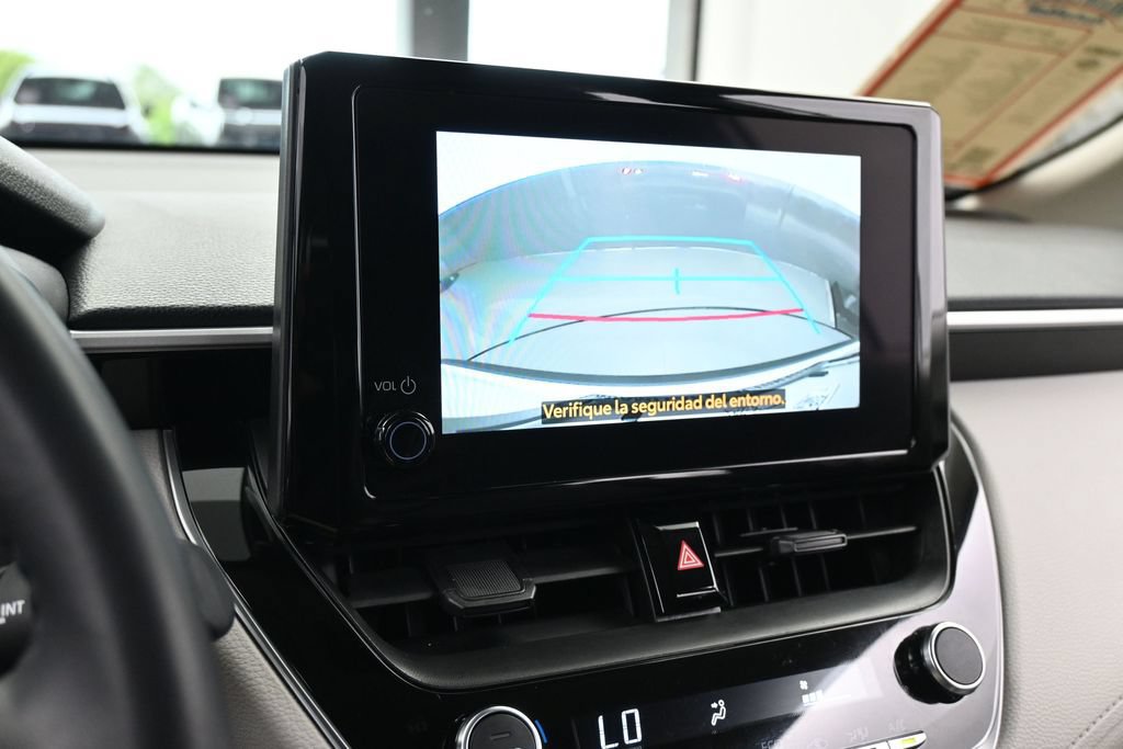 Used 2025 Toyota Corolla Cross LE FWD image 18