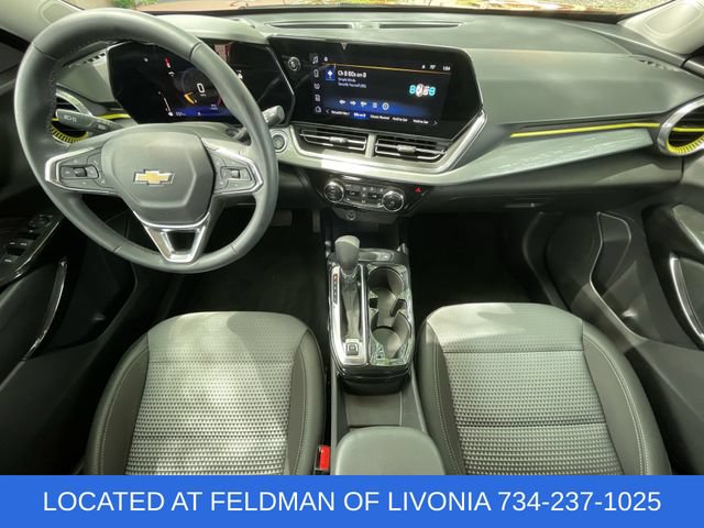 Certified 2024 Chevrolet Trax LT w/ Driver Confidence Package FWD image 19
