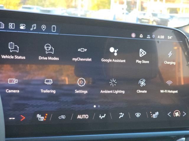 New 2026 Chevrolet Equinox EV LT image 12