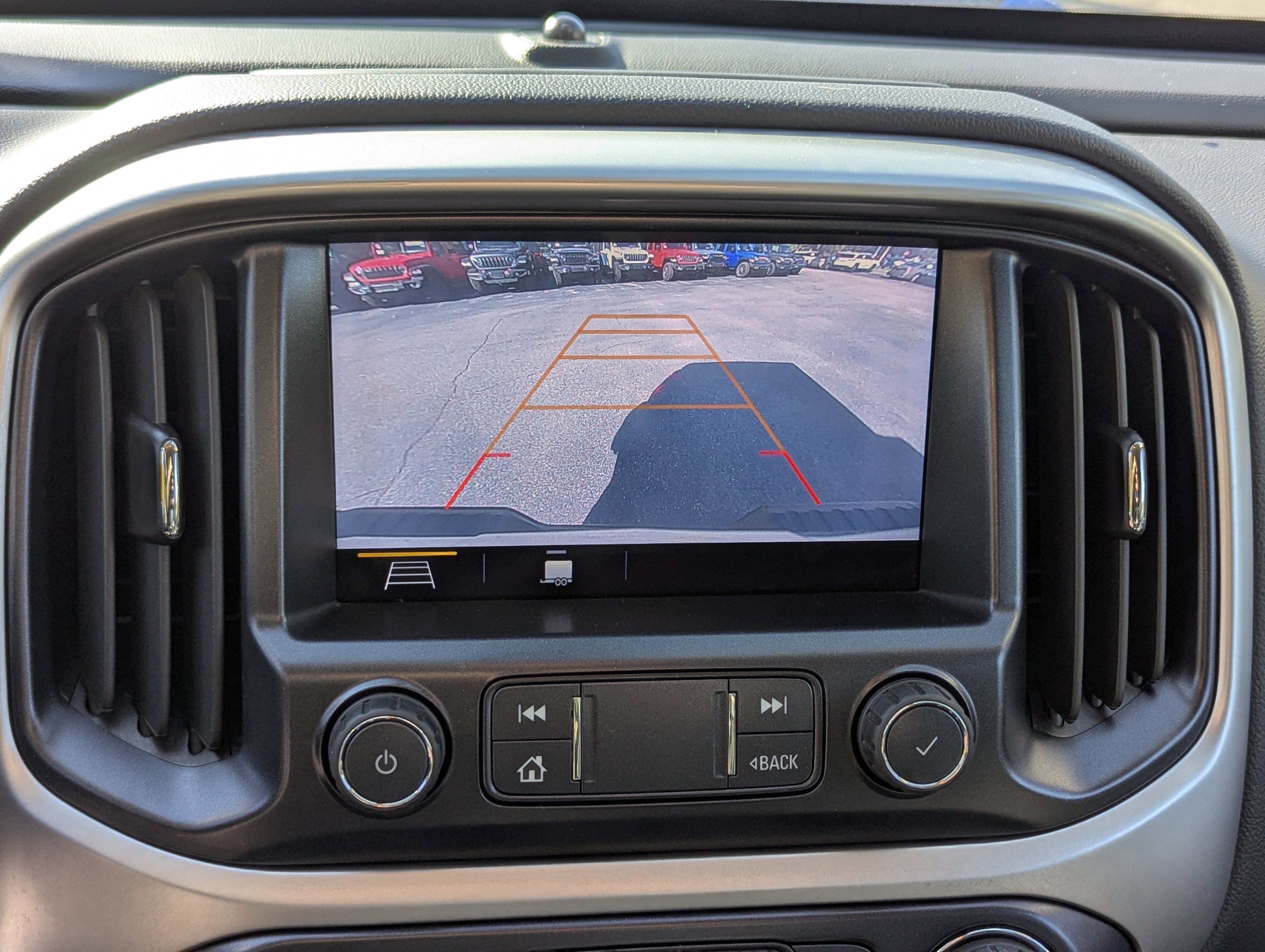 Used 2020 Chevrolet Colorado ZR2 image 20