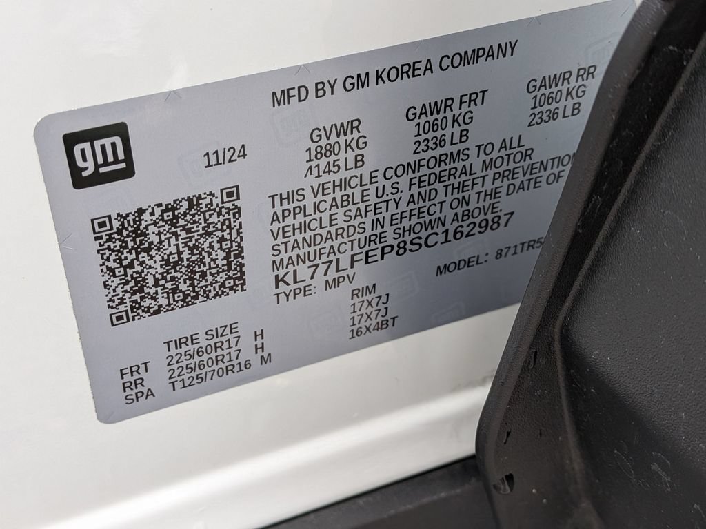 Used 2025 Chevrolet Trax LS FWD image 29