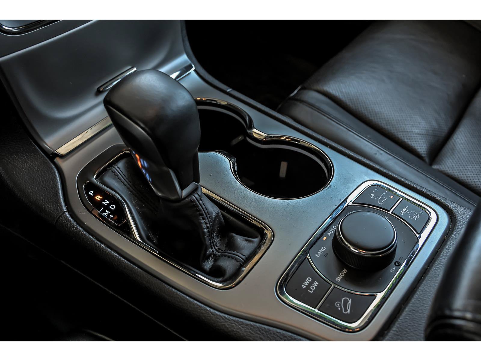 Used 2018 Jeep Grand Cherokee High Altitude AWD/4WD image 23