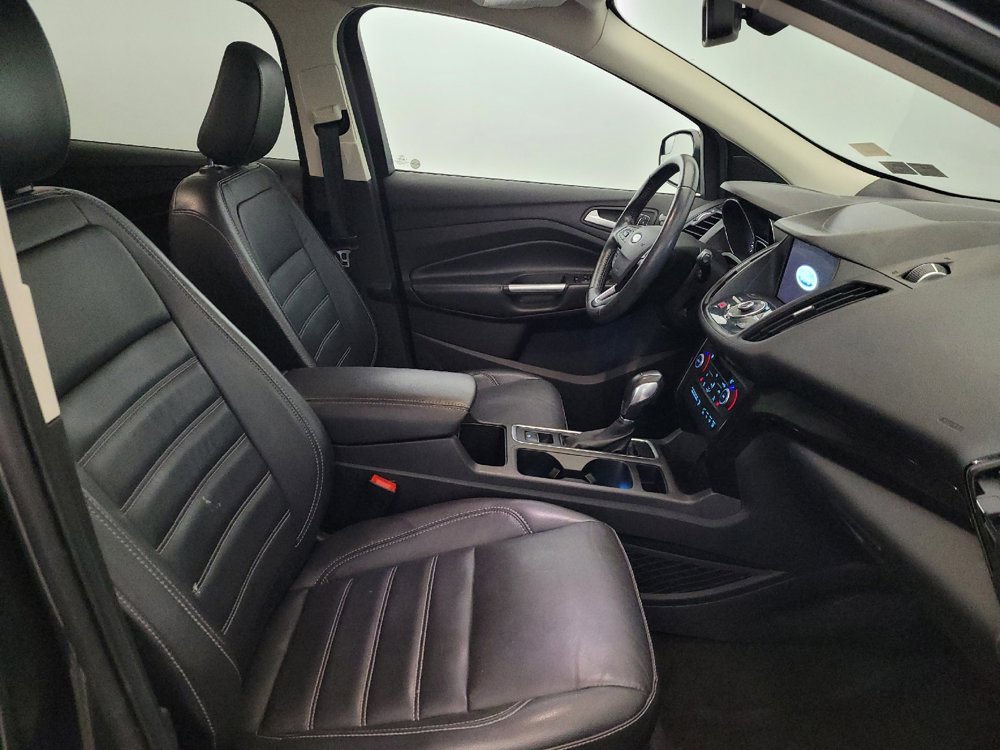 Used 2019 Ford Escape Titanium FWD image 21