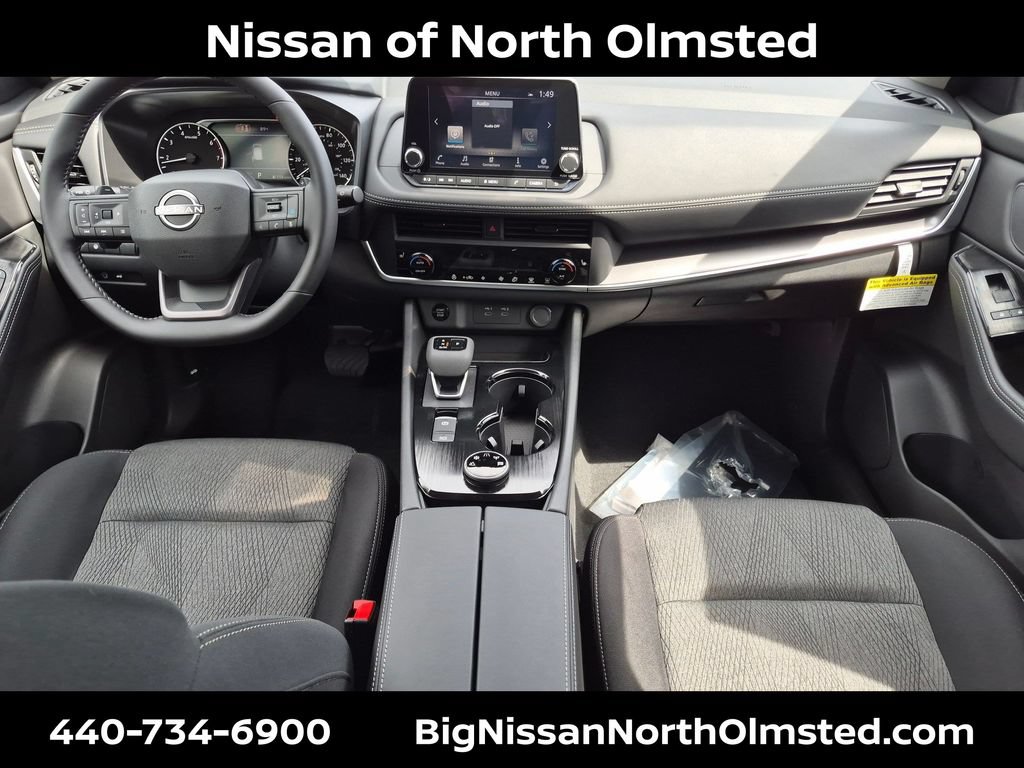 New 2026 Nissan Rogue SV w/ Cold Weather Package AWD/4WD image 17