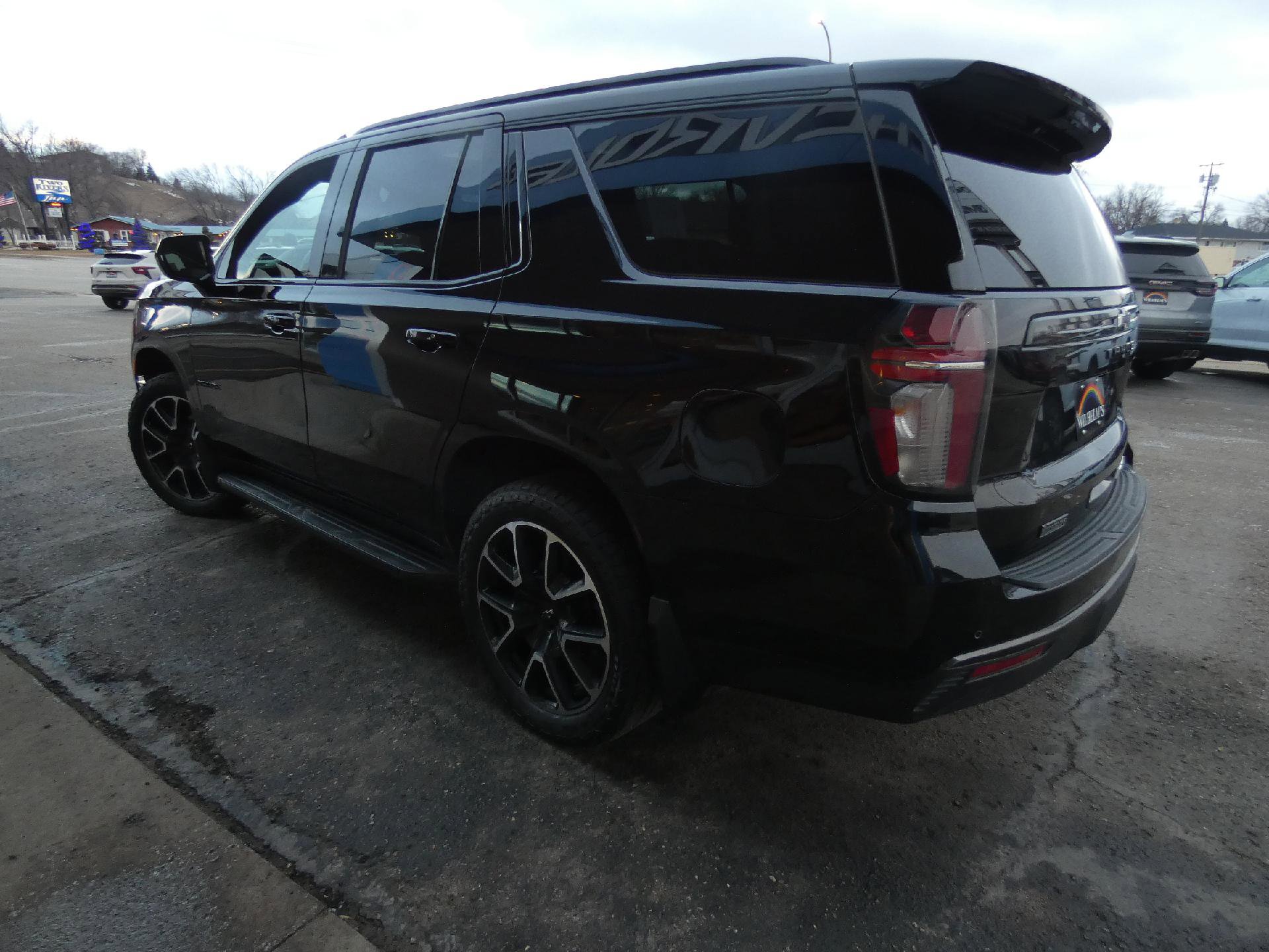 Used 2021 Chevrolet Tahoe RST w/ Rear Media and Nav Package image 11