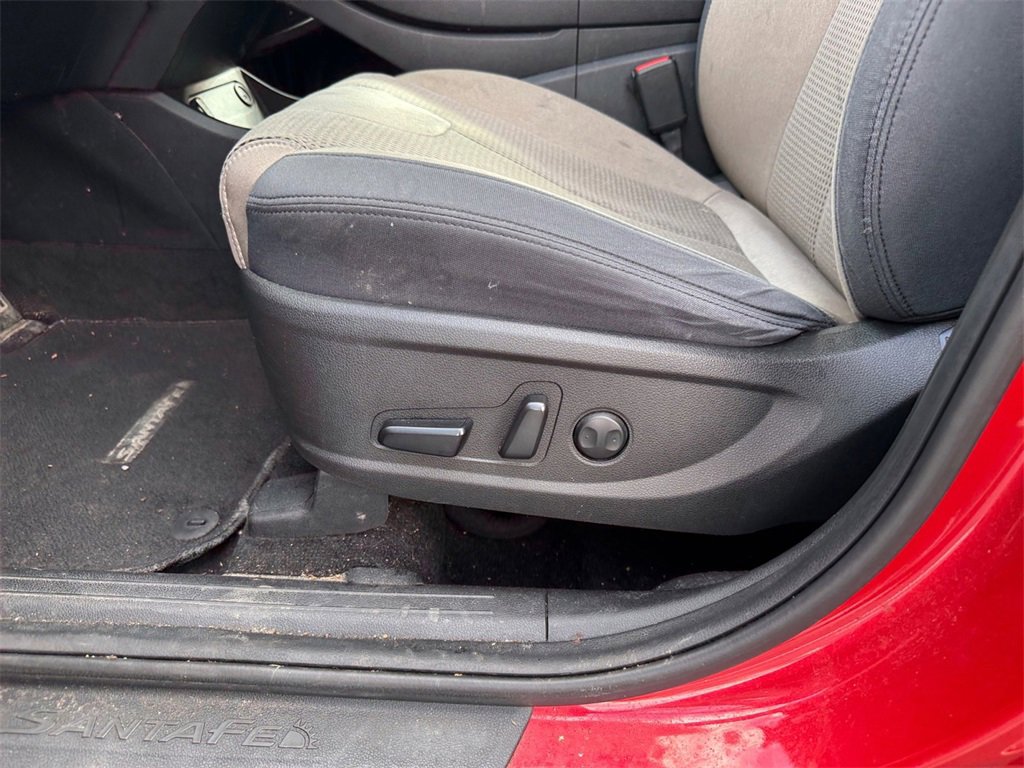 Used 2022 Hyundai Santa Fe SEL image 13