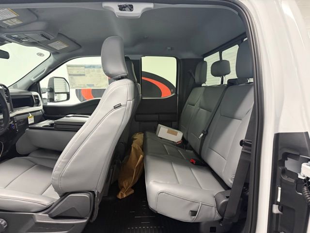 New 2026 Ford F350 XL w/ XL Chrome Package image 15