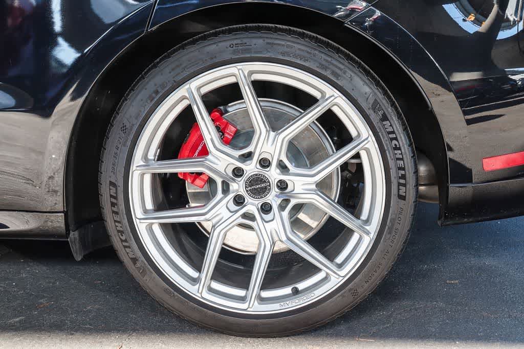 Used 2024 Porsche Macan GTS AWD/4WD image 9