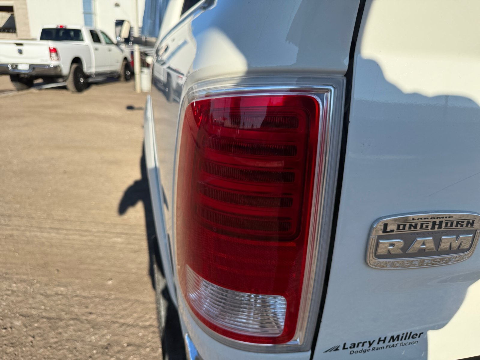 Used 2016 RAM 3500 Laramie Longhorn AWD/4WD image 29