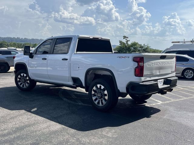 Used 2022 Chevrolet Silverado 2500 Custom w/ Custom Value Package AWD/4WD image 6