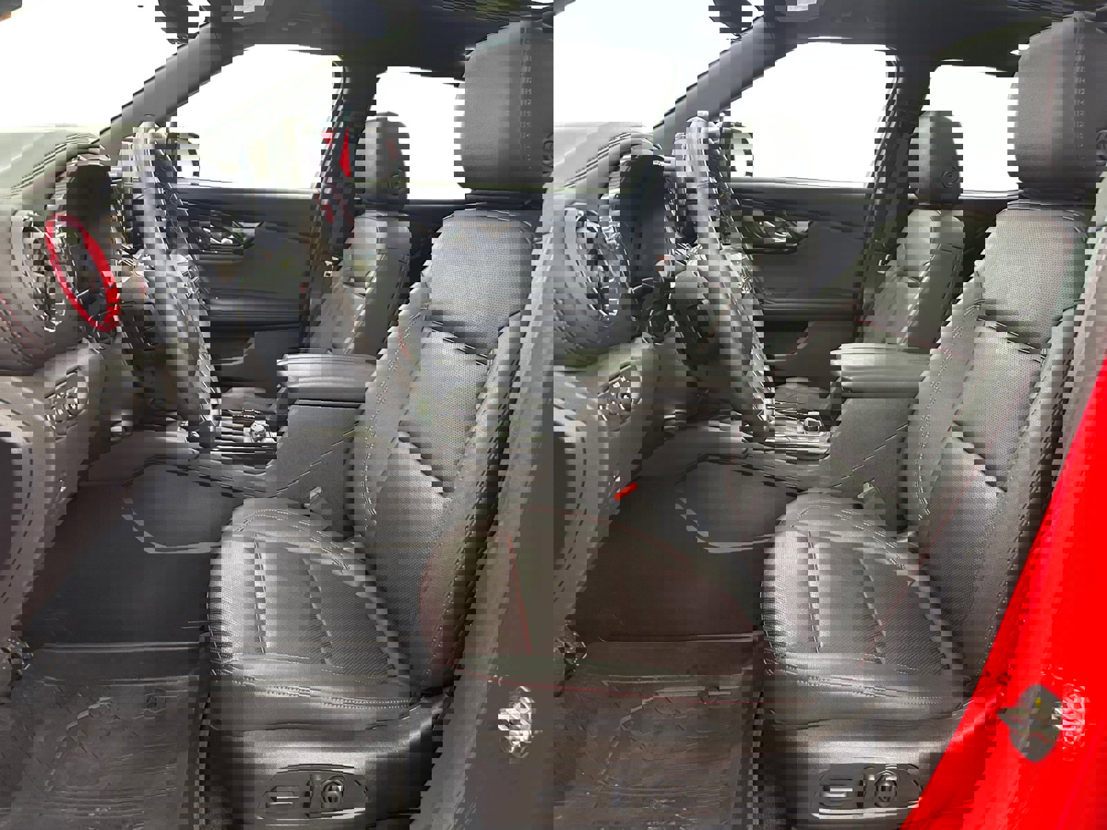 Used 2023 Chevrolet Blazer RS w/ Driver Confidence II Package image 9