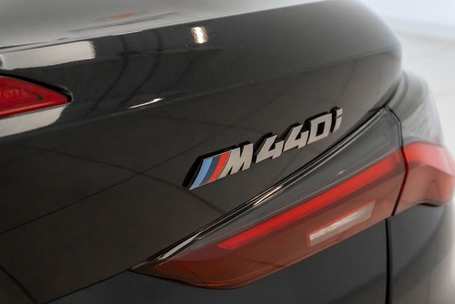 Used 2022 BMW M440i Convertible image 10