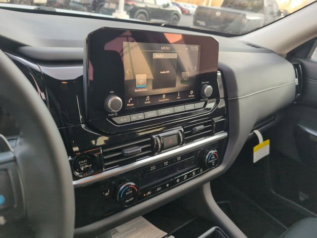 New 2025 Nissan Pathfinder SV image 21